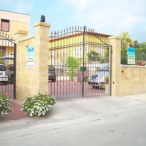Salvatore , Lido di Noto Italia