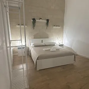 La Corte San Nicola Bed & Breakfast